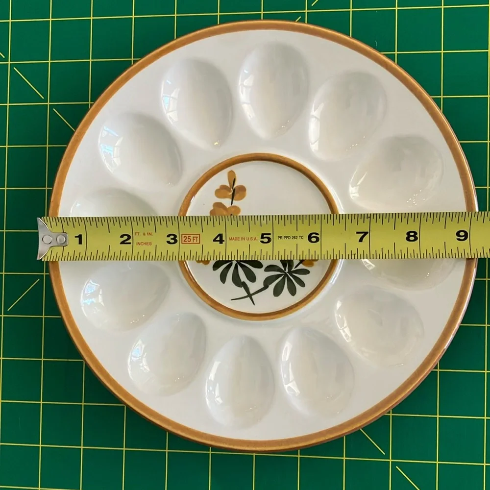 Vintage Stangl Egg Plate - Picture 2 of 4